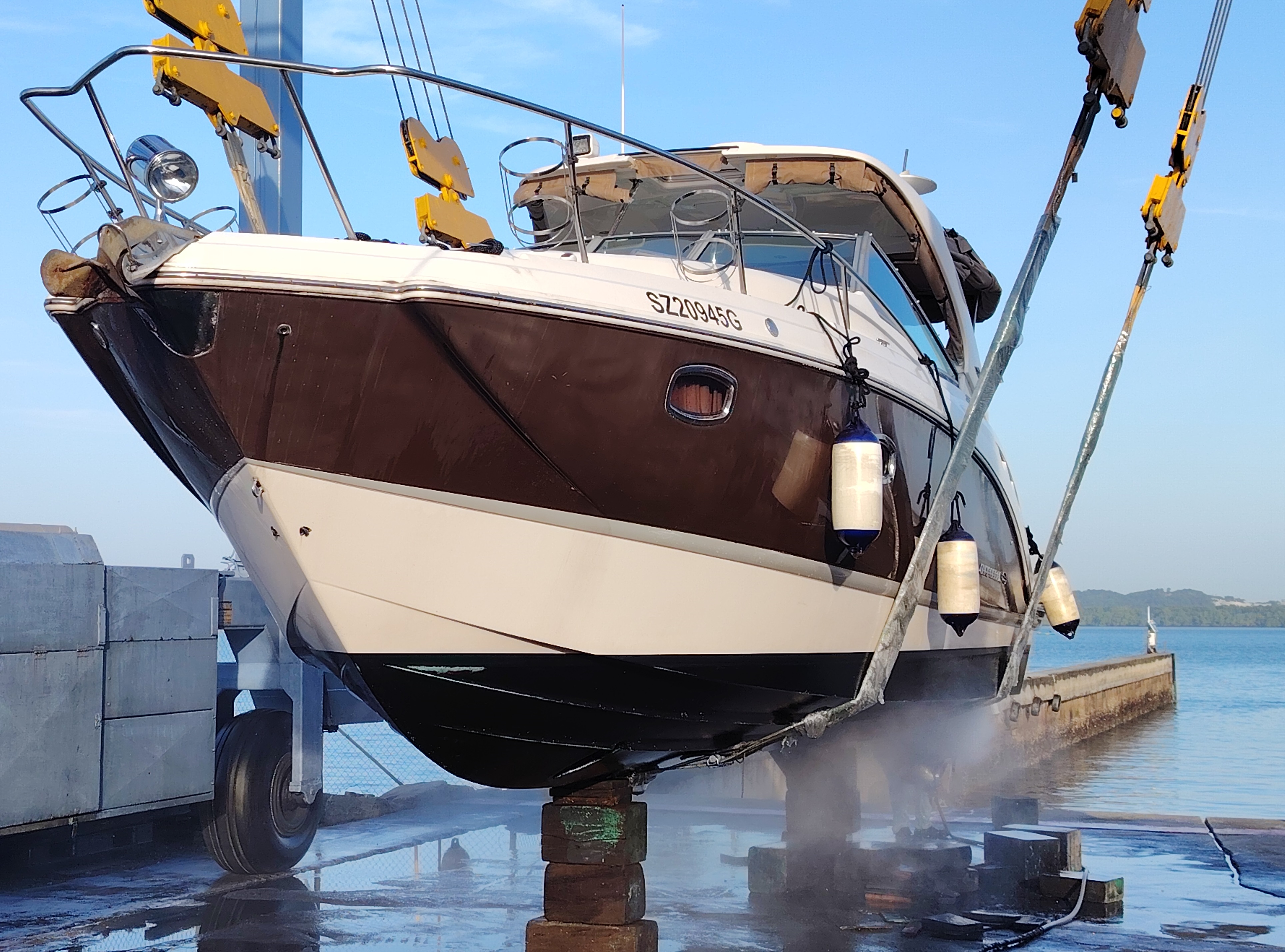 Tell us about your vessel. 

